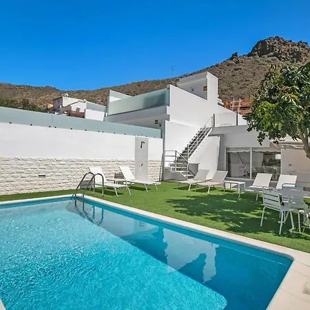 Villa White Pearl *